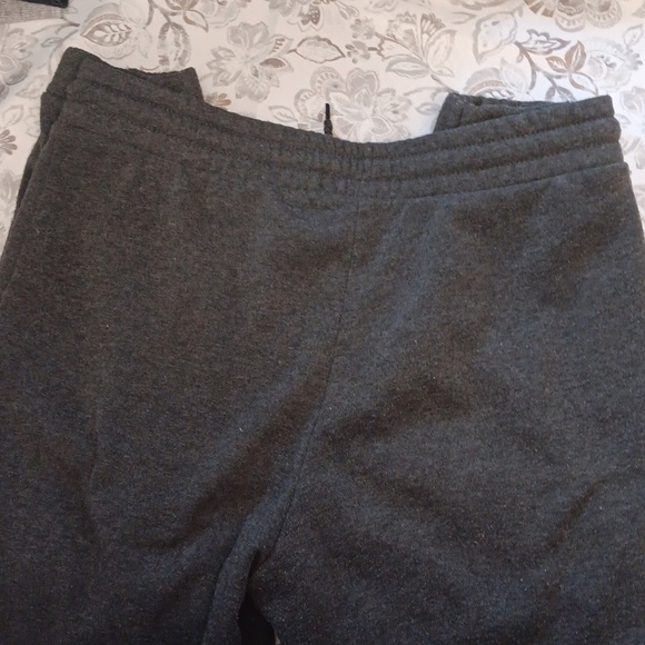 Love Streak Sweat Pants Gray with Butterfly Size XL sweatpants comfy - Picture 5 of 6